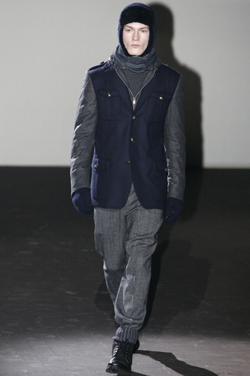 Corneliani FW 2011 - 02.jpg