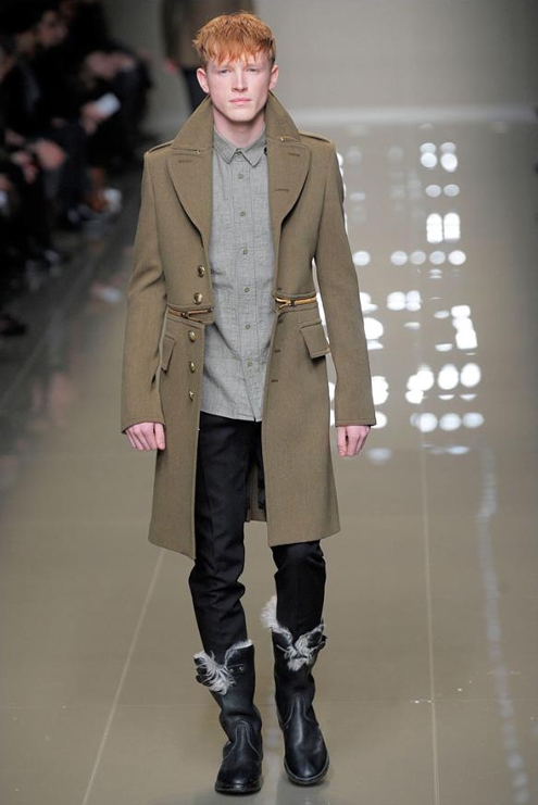 Burberry Prorsum - Andrew Thomas 01.JPG