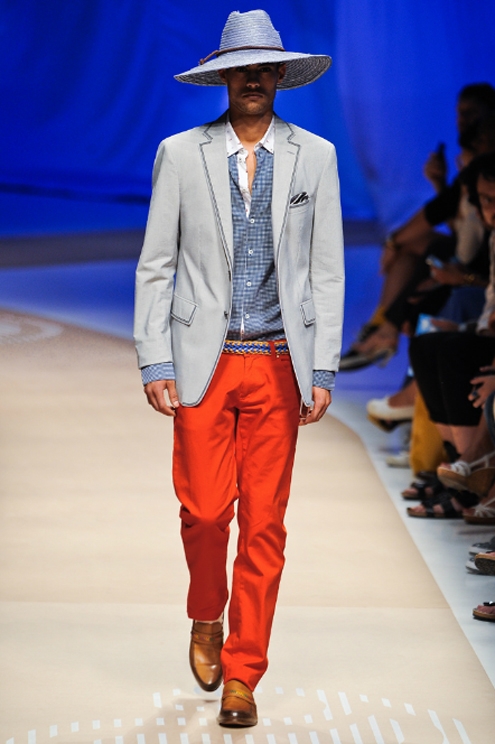 Etro SS2012 - 01.jpg