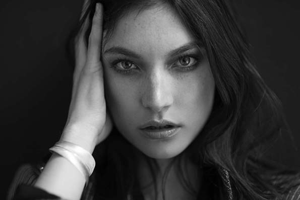 jacquelyn jablonski,eric guillemain,feminity,woman,éditorial mode,éditorial,mode,édito,editorial,fashion editorial,fashion photographer,photographer,photographe,photographe de mode,fashion,sexy,model,modeling,modèle,luxe,luxury,portrait,glamour,mannequin,lovely