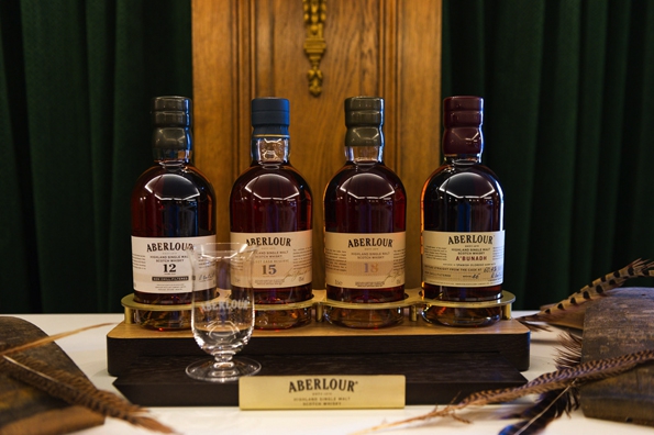 aberlour,wood essence,whisky,whiskey,single malt,malt,sherry,a bunadh,écosse,quaichs,luxe,rare,saveurs,flavors,gastronomie,gastronomy,trends,tendances,blogueur,blogger,art de vivre