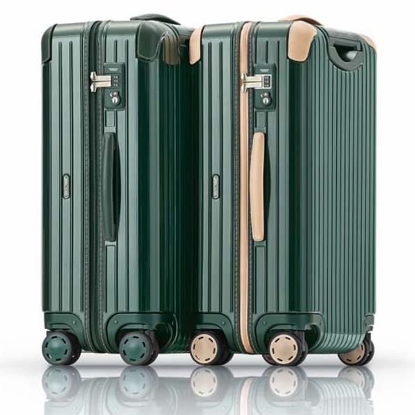 rimowa,bagages,bagage,valises,valise,luggage,luggages,allemagne,allemand,paul morszeck,richard morszeck,globetrotters,voyageurs,travelers,traveler,travel,voyager,brésil,brésil 2014,coupe du monde,football,world cup