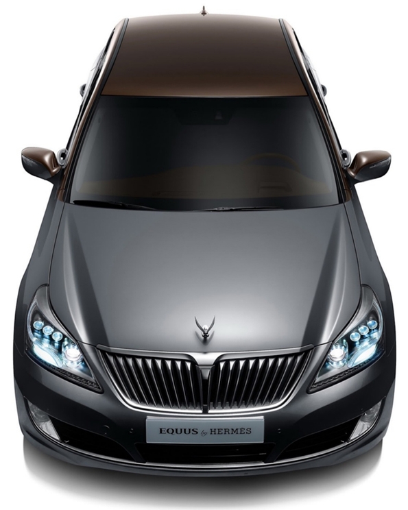 hyundai,equus,luxury,car,luxe,automobile,collaboration,korea,corée du sud,association,partenariat,haut de gamme,constructeur,hermès,sellier,sac,kelly,birkin,collab,concept car,dream car,limousine,limo,faubourg saint honoré,paris