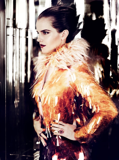 Emma Watson - Mario Testino 03.jpg