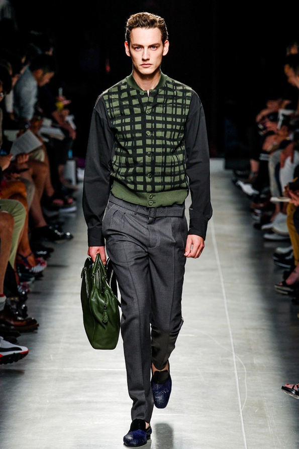 bottega veneta,fashion,men,hommes,collection,mode,luxe,luxury,italie,italia,italy,leather,cuir,fashion designer,tomas maier,direction artistique,direction,creative director,fashion show,défilé,homme,femme,women,printemps,été,spring,summer,2014