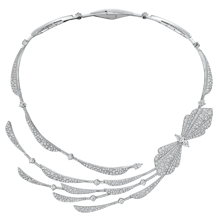 Silhouette-Collier ras de cou en or banc 18 cts et diamants -170 000€.jpg