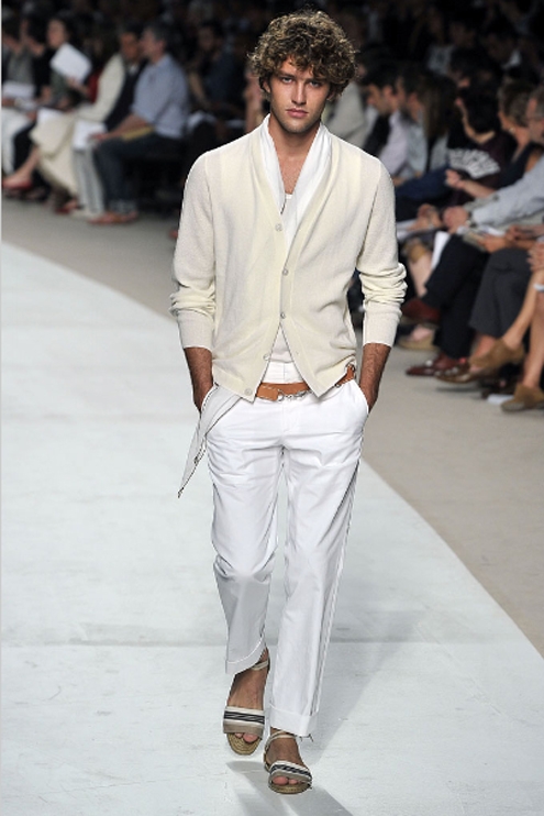 Hermes SS2011 02.jpg