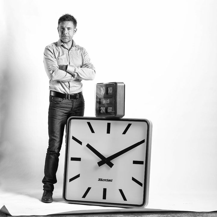 06 Sylvain Bodet et les deux horloges.jpg