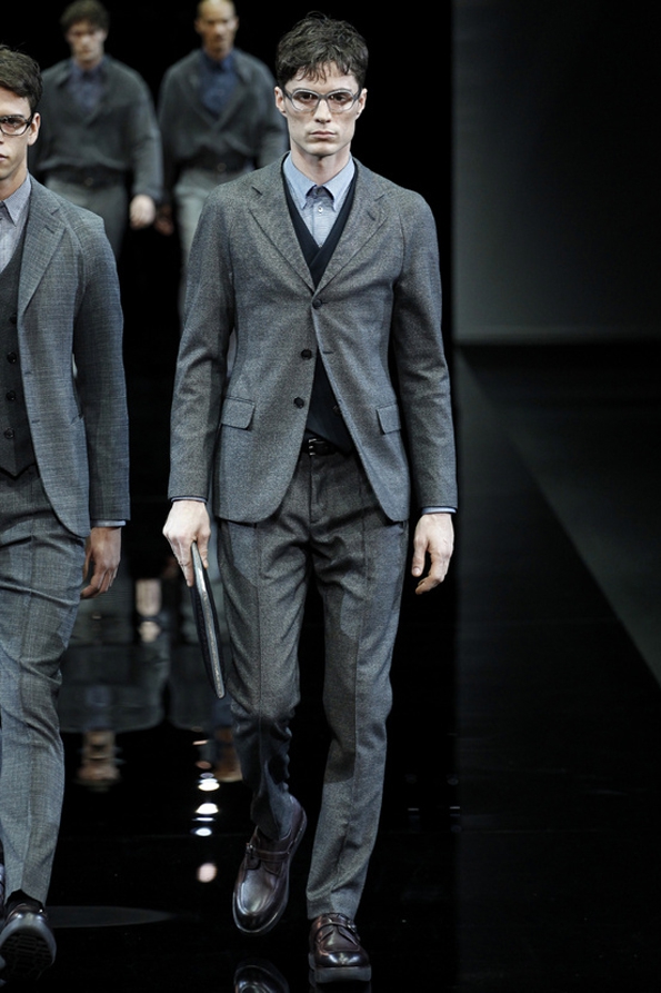 armani,giorgio armani,emporio armani,armani jeans,fashion,designer,mode,collection,creator,élégance,italy,milan,florence,luxe,ready to wear,prêt à porter,suit,costume,luxury,trends,tendances,italie,italia,blog,blogueur,fashion show,défilé,hommes,man,men,menswear,femme,femmes,woman,women,womenswear,automne,hiver,fall,winter,2014