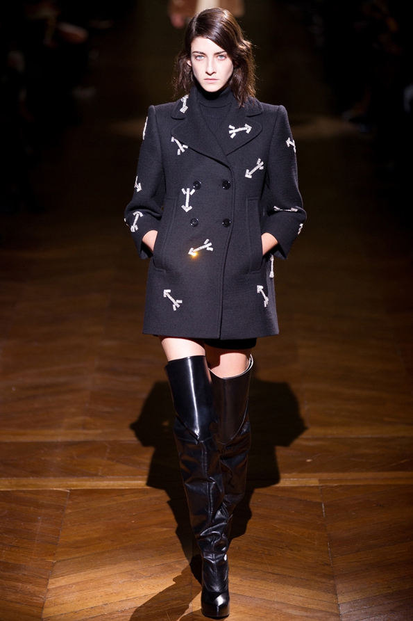 carven,guillaume henry,paris,pfw,mode,fashion,luxe,luxury,prêt à porter,pap,ready to wear,rtw,direction artistique,direction,creative director,fashion show,défilé,homme,hommes,man,men,menswear,femme,femmes,woman,women,womenswear,automne,hiver,fall,winter 2014