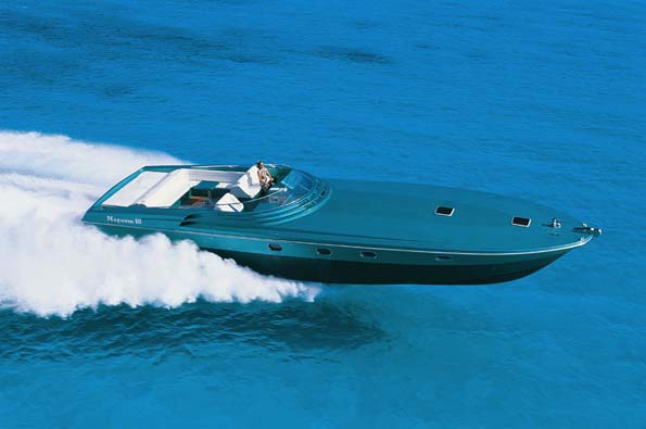 magnum marine,magnum,marine,don aronow,katrin theodoli,filippo theodoli,yacht,boat,bateau,bateaux,yachting,miami,florida,floride,cigarette,offshore,speedboat,open class fast cruiser yacht,fast cruiser yacht,nautisme,nautique,luxe,luxury,fashion,sea,summer,vacances,holidays,livre,anniversaire,book,anniversary,prestige,sport,design,hermès