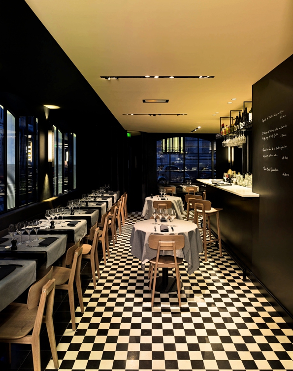 hôtel de nell,nell,charm & more,rue du conservatoire,paris,hôtel,voyage,luxe,hôtel design,design hotel,design,jean-michel wilmotte,adresse,restaurant,la régalade conservatoire,bistrot chic,chic,fashion,tendance,bar,food,trends,tendances,déco,services,conciergerie,ambiance,calme,volupté,douceur,intime,espace,sensation,bien être,culture,folies bergères
