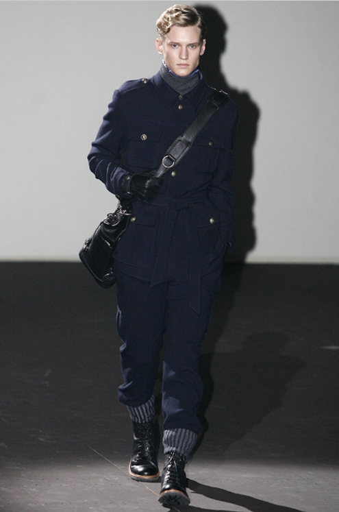 Corneliani FW 2011 - 01.jpg