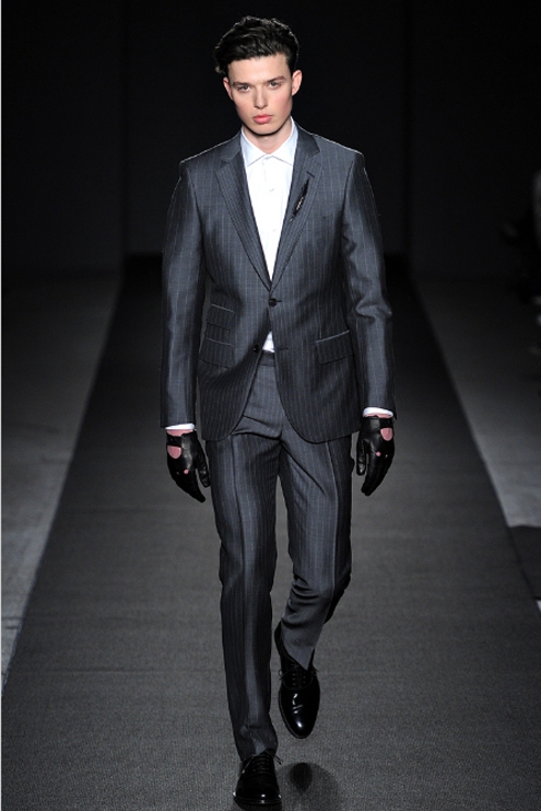 Simon Spurr FW2011 - 03.jpg