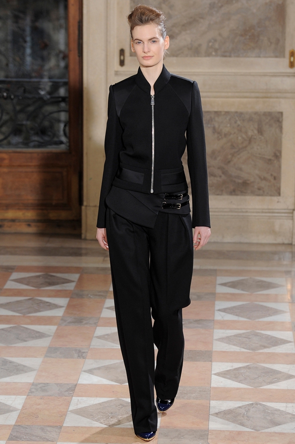 bouchra-jarrar-spring-2014-couture-02_12091041712.jpg