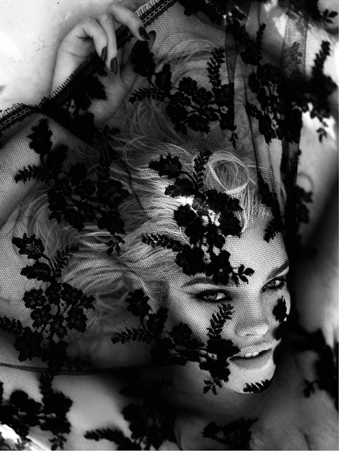 2006 Pirelli calendar - Mert Alas and Marcus Piggot 01.jpg