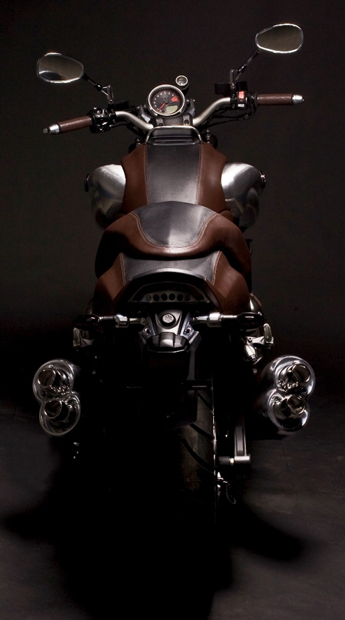 Yamaha_V-Max_Hermes_08.jpg