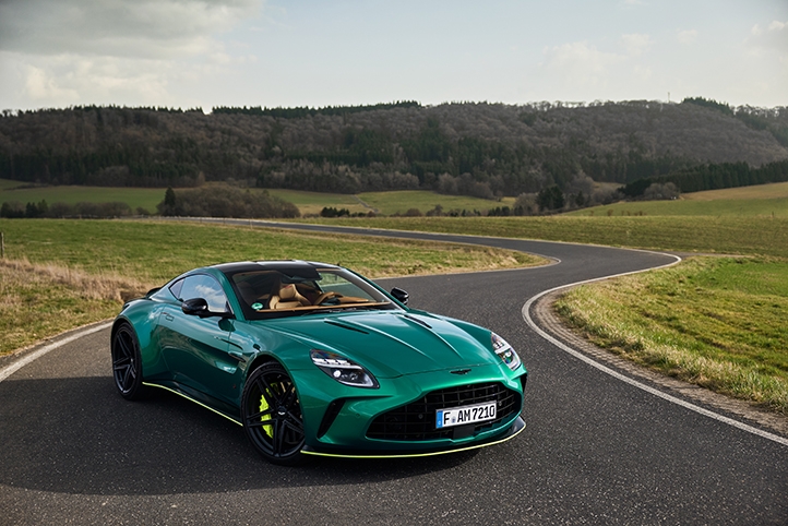 Aston Martin,vantage s,Marek Reichman,luxe,sport,automobile