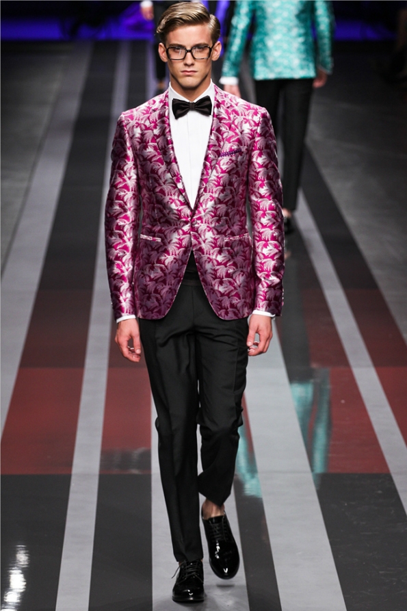 canali,men,hommes,fashion,mode,printemps,été,spring,summer,collection,2013,créateur,designer,london,londres,milan,milano,luxe,luxury,tendances,trends,fashion designer,créateur de mode,chic,élégant,dandy,couleur,gentlemen,gentleman,farmer,travel,tissus,rayures tennis,suit,costumes,tailor,tailleur,héritage,sartorial,prêt à porter,sur mesure,bespoke,style,vert émeraude,bleu,green,blue,mad men,mad men style