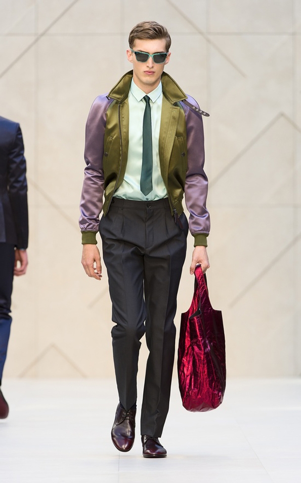 burberry prorsum,christopher bailey,men,hommes,fashion,mode,spring,summer,printemps,été,collection,2013,créateur,designer,london,londres,milan,milano,luxe,luxury,fluo,tendances,trends,fashion designer,créateur de mode,chic,élégant,dandy,color,couleur,gentlemen,gentleman,farmer,accessoires,accessories,accessory,central park,new-york