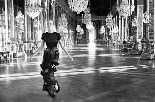 dior,lvmh,secret garden,versailles,fashion,commercial,movie,raf simons,film,inez van lamsweerde,vinoodh matadin,inez & vinoodh,daria strokus,melissa stasiuk,xiao wen ju,haute couture,mode,glamour,élégance,château versailles,paris,beauty,lady dior,bags,dress,perfum,parfums,trends,tendances,française