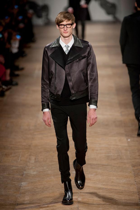 viktor & rolf,viktor and rolf,viktor,rolf,mode,fashion,men,homme,collection,fall,winter,automne,hiver,2013,hollande,hollandais,dutch,paris,france,french,fashion show,luxury,luxe,trends,tendances,black tie,blog,mode,blogger,fashion blogger