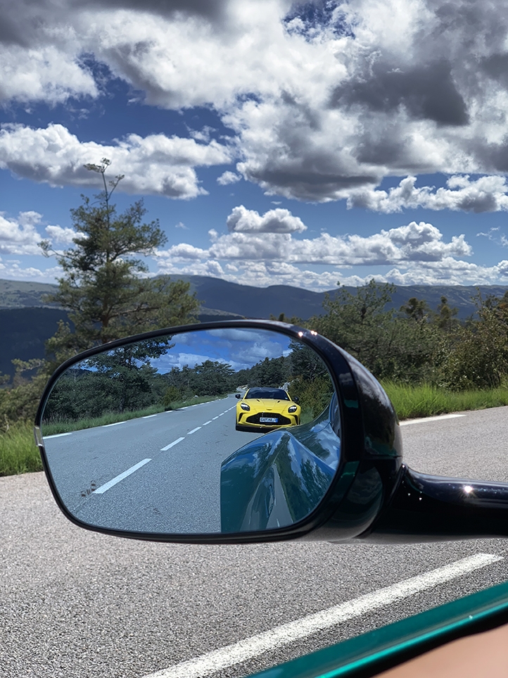 Aston Martin,vantage s,Marek Reichman,luxe,sport,automobile