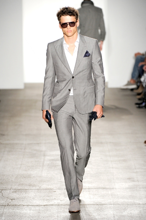 Simon Spurr SS2011 - 04.jpg