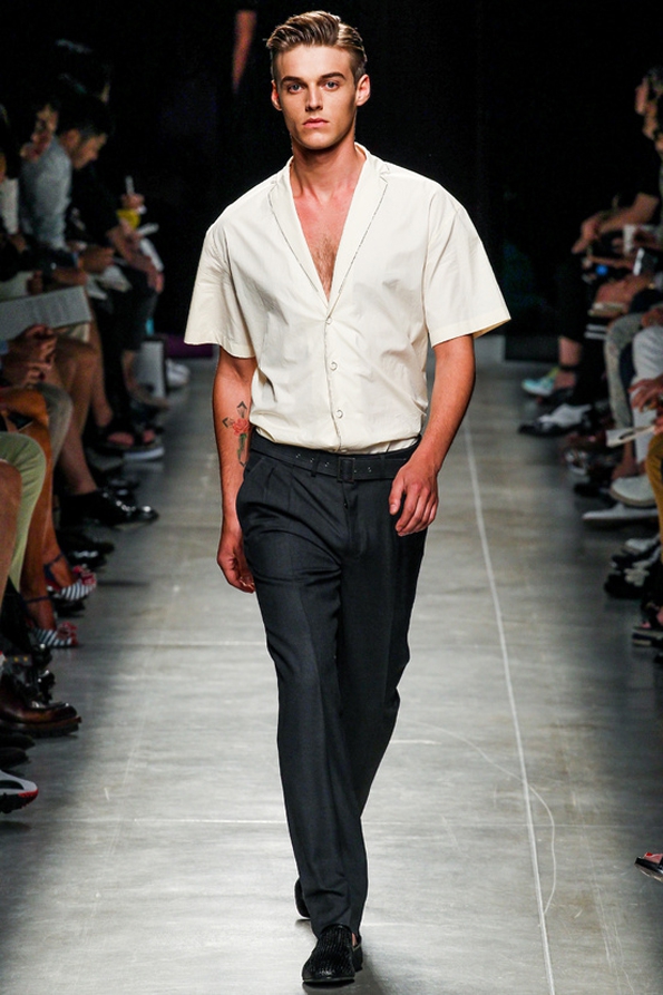 bottega veneta,fashion,men,hommes,collection,mode,luxe,luxury,italie,italia,italy,leather,cuir,fashion designer,tomas maier,direction artistique,direction,creative director,fashion show,défilé,homme,femme,women,printemps,été,spring,summer,2014