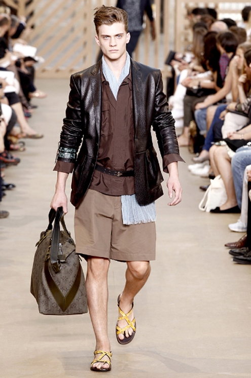 Louis Vuitton SS2011 - 05.jpg