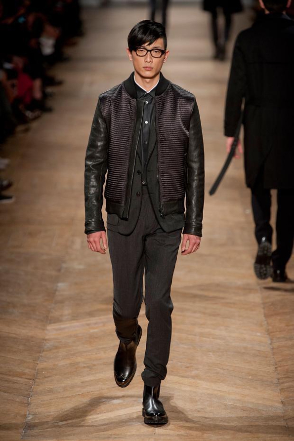 viktor & rolf,viktor and rolf,viktor,rolf,mode,fashion,men,homme,collection,fall,winter,automne,hiver,2013,hollande,hollandais,dutch,paris,france,french,fashion show,luxury,luxe,trends,tendances,black tie,blog,mode,blogger,fashion blogger