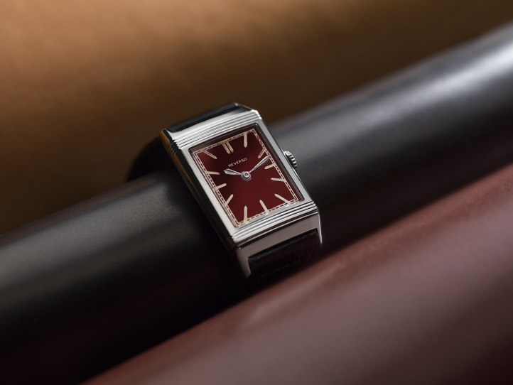 1931 Reverso with red lacquered dial©JohannSauty.jpg