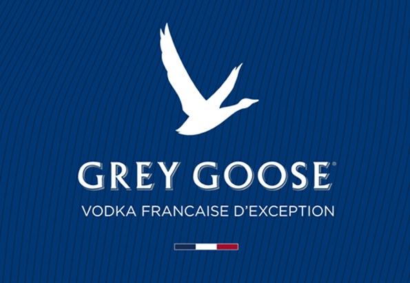 grey goose,vodka,l'origine,le coffret origine,alcool,alcohol,coffret,box,collector,rare,luxe,luxury,noël,christmas,collection,made in france,france,french,savoir faire,gastronomie,françois thibaut,maître de chai,gensac,blé,oie,goose,la tête au cube,agence,designer