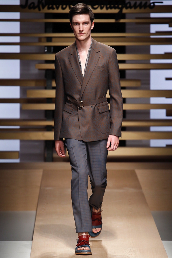 salvatore ferragamo,salvatore,ferragamo,massimiliano giornetti,marque,brand,marques,brands,griffe de mode,ligne de mode,mode,fashion,fashion designer,créateur de mode,chic,luxe,luxury,premium,trends,tendances,fashion show,défilé,hommes,man,men,uomo,femmes,woman,women,dona,printemps,été,spring,summer,2015