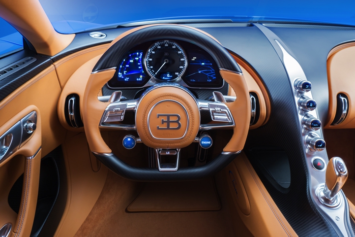 20_CHIRON_steering-wheel_WEB.jpg