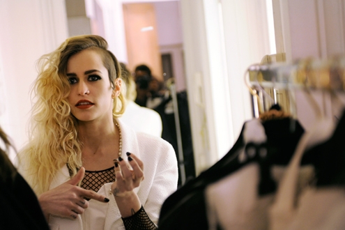 chanel-alice-dellal-karl-lagerfeld-boy-chanel-campaign-making-of-06.jpg