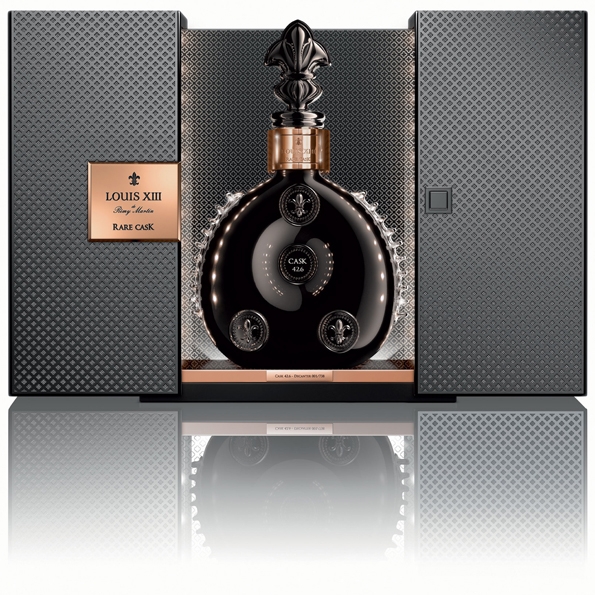 louis 13,louis xiii,rémy martin,cognac,jéroboam,rare cask,rare,cask,luxe,luxury,savoir,faire,french,gastronomy,new,nouveautée,limited,tendance,trends,pierrette trichet,maître de chai,baccarat,cristal,crystal,or,or rose,gold pink