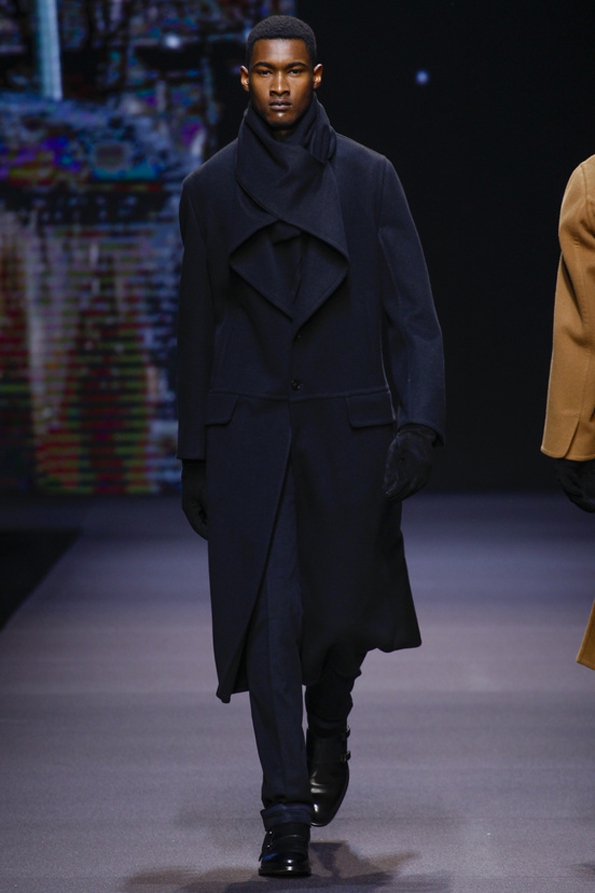 ermenegildo zegna,zegna,z,stefano pilati,rtw,bespoke,fashion designer,fashion,mode,collection,créateur,creator,élégance,italy,milan,florence,luxe,ready to wear,prêt à porter,suit,costume,luxury,trends,tendances,masculines,masculin,italie,italia,service,sur mesure,tailor made,tailor,fashion show,défilé,hommes,man,men,dandy,dandies,black tie,tie,menwsear,automne,hiver,fall,winter,2014