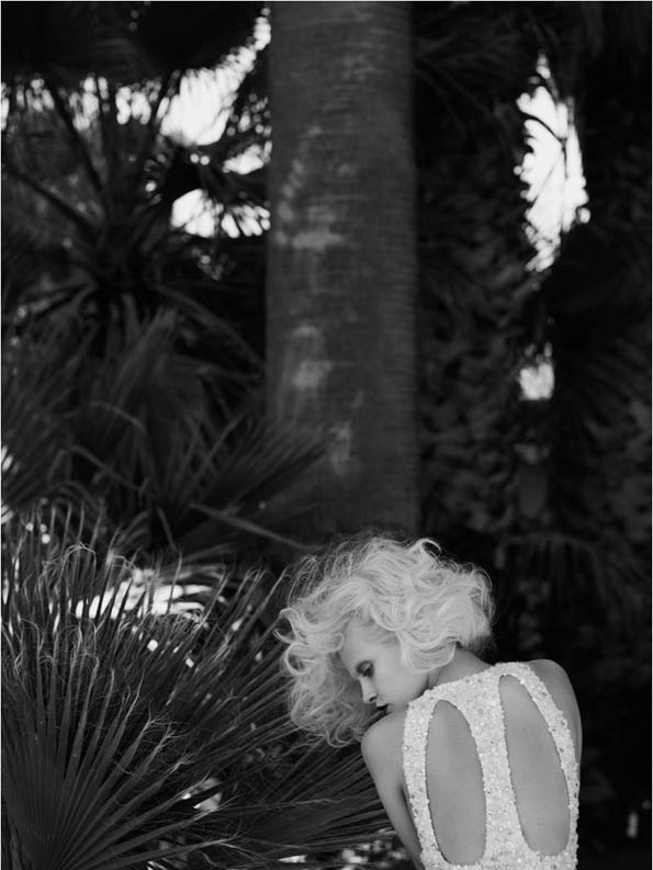 Ginta Lapina,Sean & Seng,fashion editorial, mode, éditorial, editorial, fashion photographer, fashion, naked, bare, nue, sexy, modeling, summer, spring, printemps, été, photographe, luxe, luxury, black, white, portrait, glamour, mer, sea, ocean,miami,bayou,american