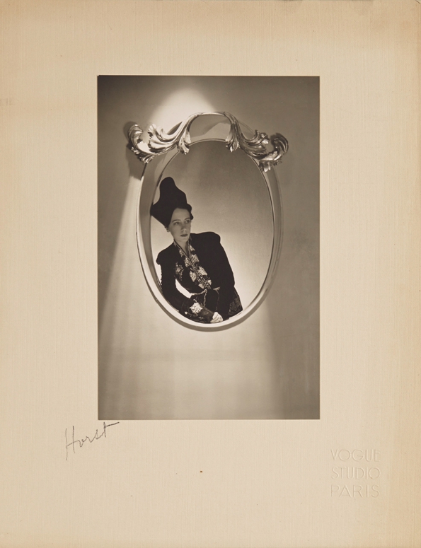 © MUST BE INCLUDED PLEASE SEE CAPTION SHEET Horst P. Horst (1906-1999) Elsa Schiaparelli, Paris 1936.jpg .jpg