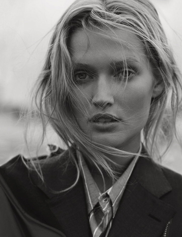 Toni-Garrn-by-Matthew-Brookes-for-GQ-Germany-5.jpg