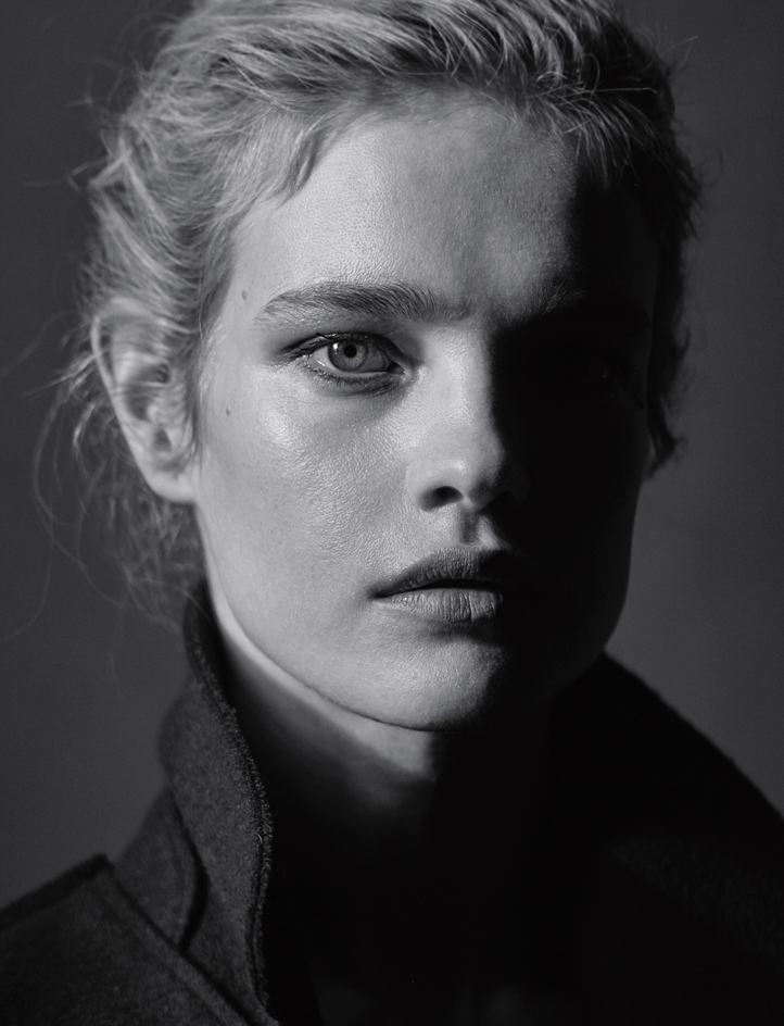 NataliaVodianova_PeterLindbergh_DiorMag15_07.jpg