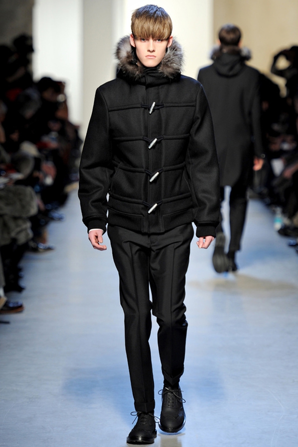 kris van assche,kva,dior,dior homme,fashion designer,automne,hiver,fall,winter,2013,men,hommes,luxe,luxury,icône,paris,costume,chemise,suit,shirt,rendez-vous,élégance,parisienne,masculin,black,tie,black tie