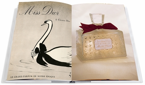 dior,book,livre,assouline,dior set,3 books,3 livres,coffret,box,éditions,publisher,fashion,mode,luxe,luxury,joaillerie,jewelleryparfums,perfums,christian dior,jérome hanover,icônes,stars,femmes,women,marilyn monroe,sophia loren,elizabeth taylor,isabelle adjani,claudia cardinale,jean seberg,lauren hutton,pénélope cruz,natalie portman,charlize theron,jude law,caroline bongrand,l'officiel de la mode,l'officiel,officiel