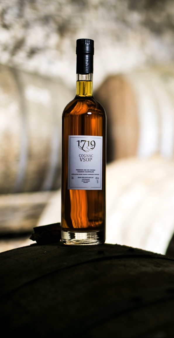 cognac 1719,cognac,1719,touzac,grande champagne,fine champagne,xo,luxe,luxury,savoir faire,eau de vie,eaux de vie,récompense,international spirits challenge,londres,2015,héritage,saveur,france,french,gastronomie,œnologie,vins fins,spiritueux,plaisirs,saveurs,dégustation