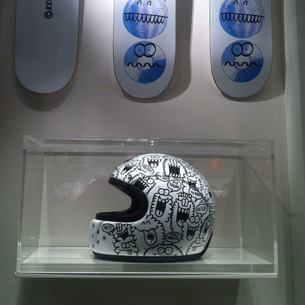 ruby,ateliers ruby,castel,kevin lyons,illustrator,designer,collaboration,colette paris,nouveautés,louis lumière,gabriel,saint germain,saint roc,news,collection,couleurs,coloris,colors,casques,helmet,face helmet,casque,intégral,casque intégral,jérome coste,dimitri coste,paris,luxe,luxury,pavillon,belvédère,fashion,mode,motorcycle,collaboration,karl lagerfeld,chanel,louis vuitton,colette,tron,palm springs,miami,nasa,corniche caraîbes,couleurs pastels,apollo,trident,el mirage,muroc