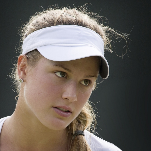 roland garros,tournoi,tennis,grand, chelem,paris,france,filles,girls,terre,battue,clay,nike,sexy,glamour,Eugénie Bouchard,