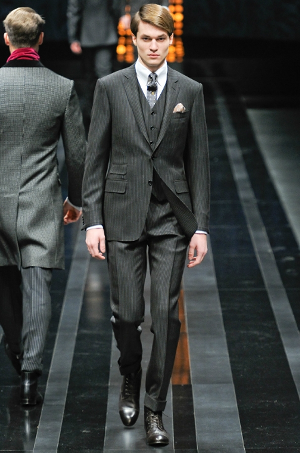 canali,men,hommes,fashion,mode,fall,winter,automne,hiver,collection,2012,créateur,designer,london,londres,milan,milano,luxe,luxury,tendances,trends,fashion designer,créateur de mode,chic,élégant,dandy,couleur,gentlemen,gentleman,farmer,travel,tissus,rayures tennis,suit,costumes,tailor,tailleur,héritage,sartorial,prêt à porter,sur mesure,bespoke