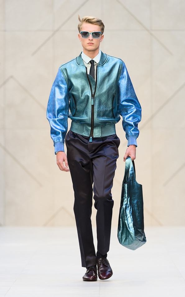 burberry prorsum,christopher bailey,men,hommes,fashion,mode,spring,summer,printemps,été,collection,2013,créateur,designer,london,londres,milan,milano,luxe,luxury,fluo,tendances,trends,fashion designer,créateur de mode,chic,élégant,dandy,color,couleur,gentlemen,gentleman,farmer,accessoires,accessories,accessory,central park,new-york