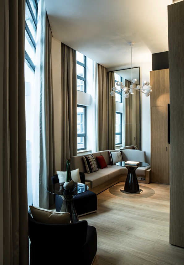 le 5 codet,hôtel le 5 codet,5 codet,louis codet,paris,artdéco,art déco,luxe,luxury,hôtel,hôtellerie,ambiance,décoration,design,jean-philippe nuel,artistes,peintres,photographes,art de vivre,lifestyle